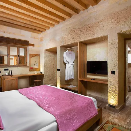 Ayazma Cave Otel *